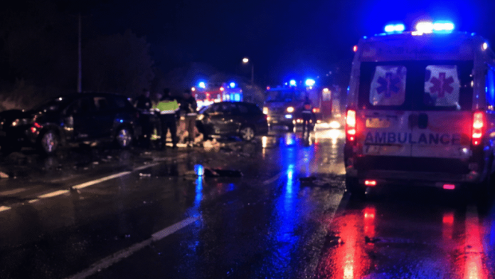 Policijska traka i vozila nakon sudara kod Bijelog Polja
