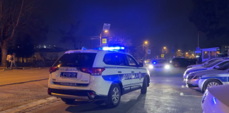 Napad na policajca tokom kontrole u centru Novog Pazara Policijska kontrola u centru Novog Pazara nakon incidenta