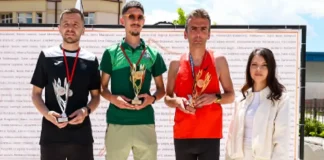 Nikola Mijailović pobednik županijskog polumaratona u Hrvatskoj Nikola Mijailović na trci tokom polumaratona Kalnik–Križevci u Hrvatskoj
