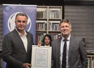 Novi Pazar ponovo među najtransparentnijima u Srbiji Zgrada gradske uprave u Novom Pazaru i dokumenti o transparentnosti rada