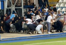 Novopazarci reagovali na kaznu FSS: najavili klanjanje protiv Zemuna Navijači FK Novi Pazar na stadionu tokom utakmice