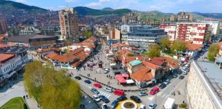 Obustava saobraćaja u centru Novog Pazara 19. septembra Policijska regulacija i saobraćajna signalizacija tokom obustave u Novom Pazaru