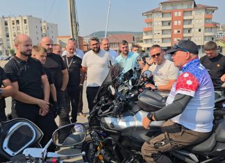 U Novom Pazaru održan trening bezbedne vožnje za motocikliste Trening bezbedne vožnje za motocikliste i mopediste u Novom Pazaru
