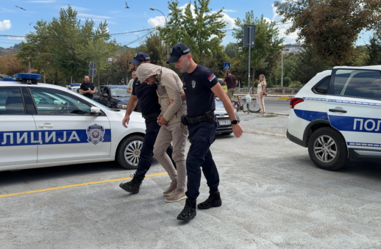 Policijska akcija u Novom Pazaru: uhapšen N. Š. zbog sumnje na trgovinu ljudima