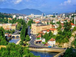 Ilustracija: birački materijal i glasački listići u Bosni i Hercegovini